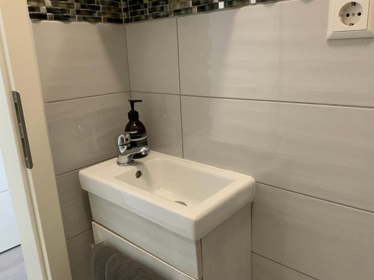 Executive Single With En-suite In Centre Luxemburg